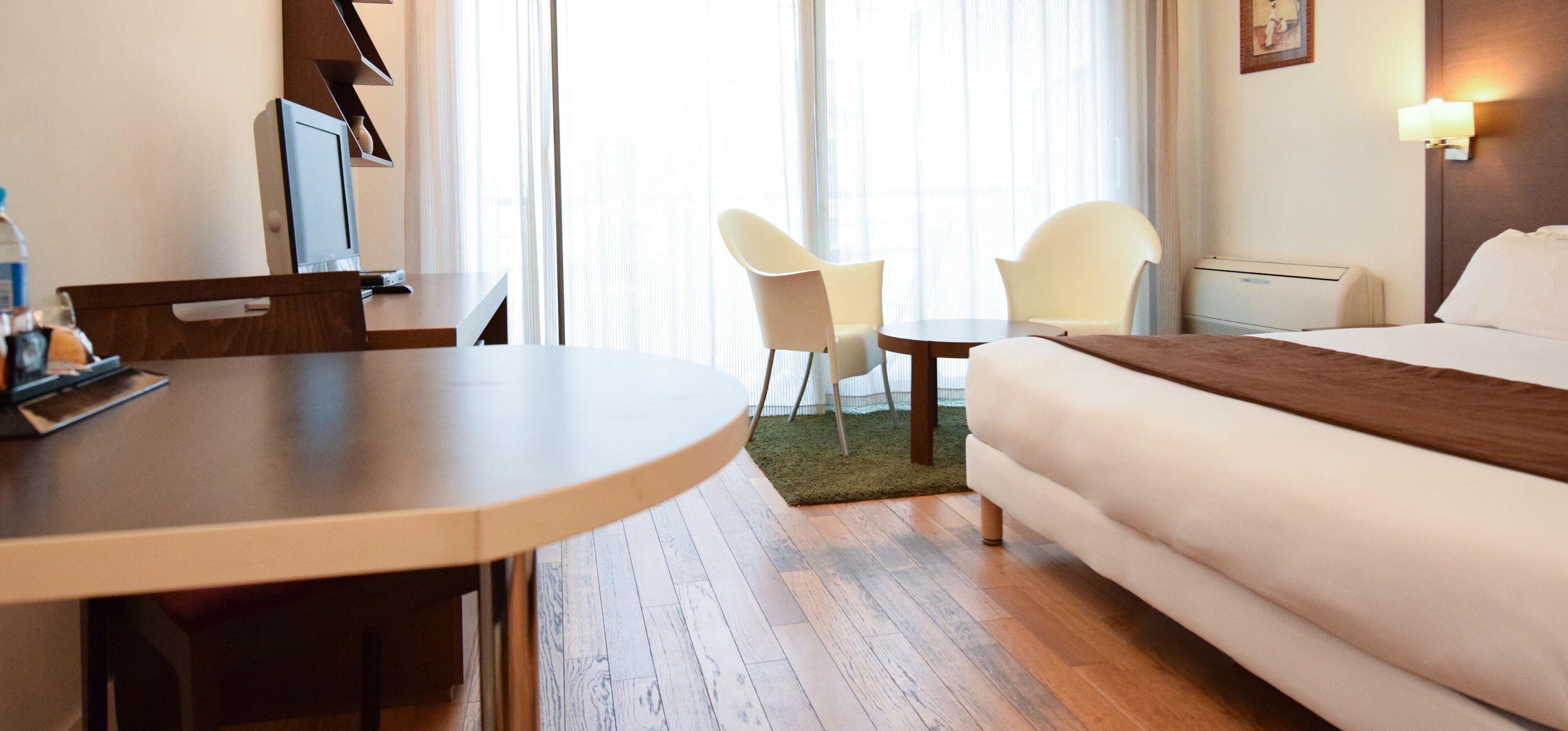 Aparthotel Residhotel Imperial Rennequin Parigi