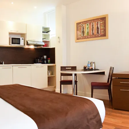 Residhotel Imperial Rennequin Aparthotel Parigi