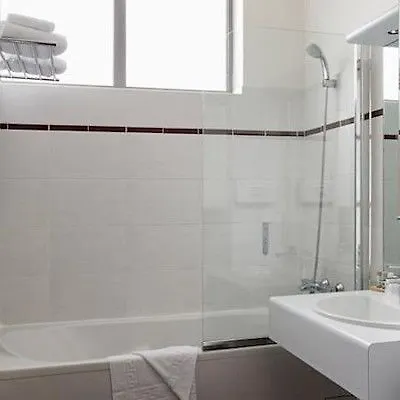 Aparthotel Residhotel Imperial Rennequin Parigi