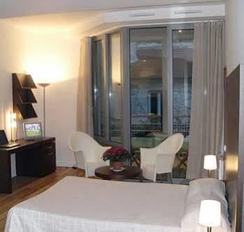 Residhotel Imperial Rennequin 4*